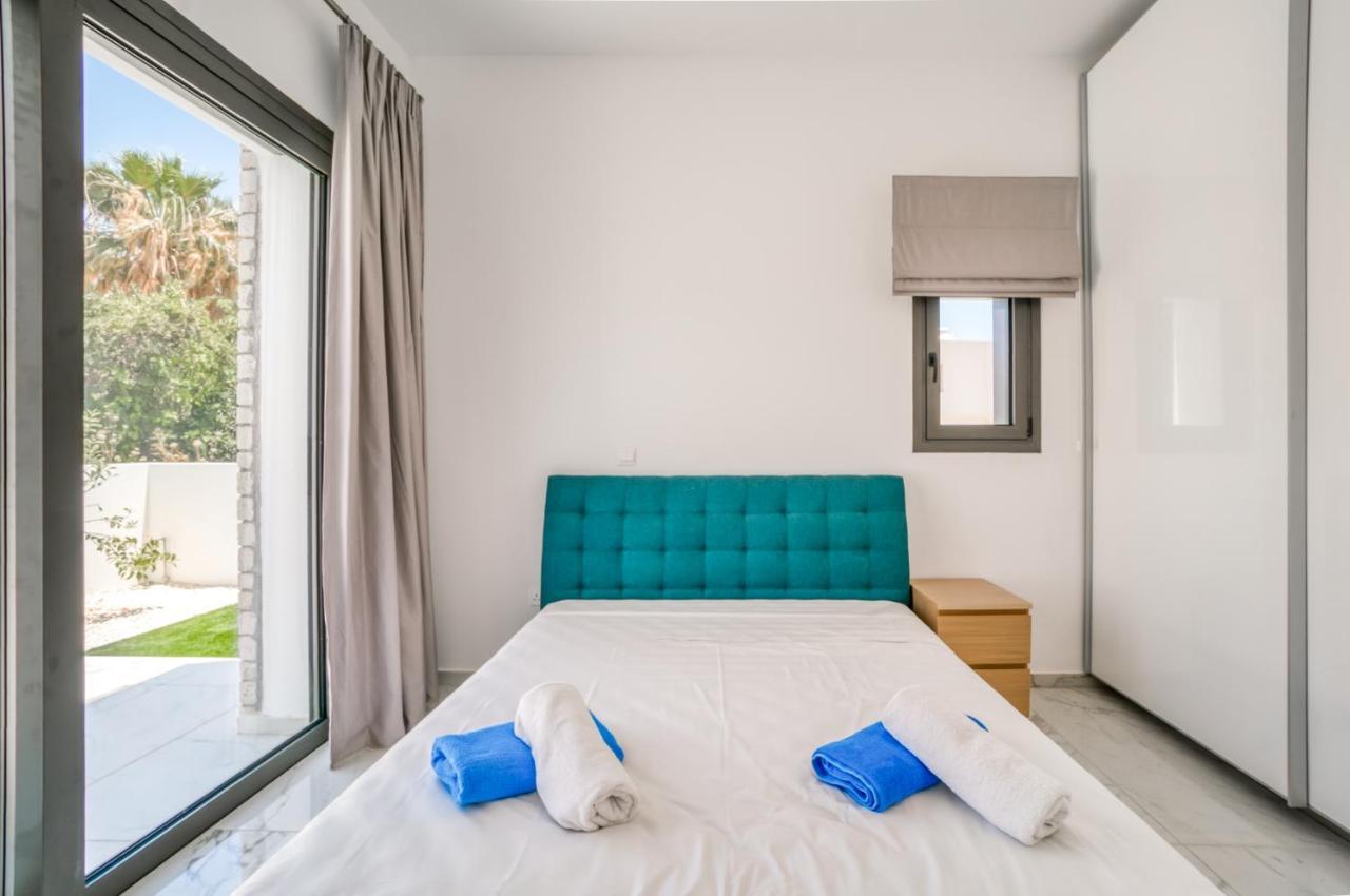 Villa Arsinoe By Ezoria Villas Coral Bay Zewnętrze zdjęcie